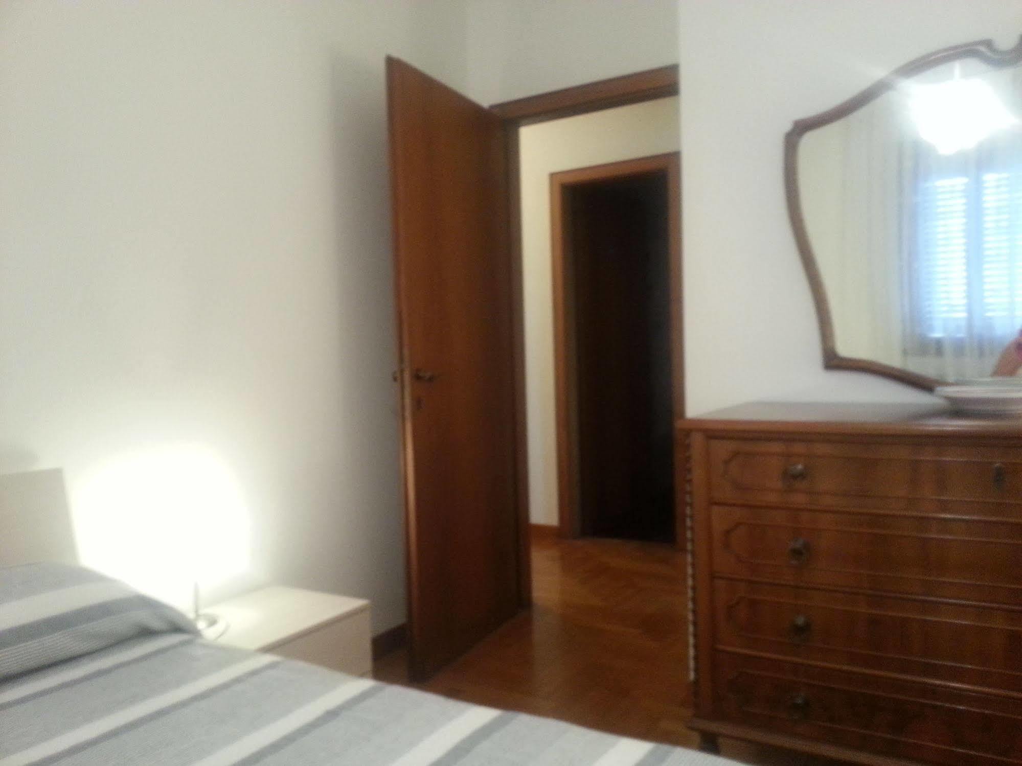 פאדובה Appartamento Con 2 Camere E Garage Privato! מראה חיצוני תמונה